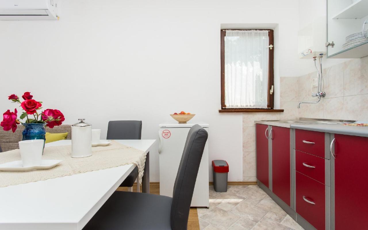 Apartman Broznic Šilo 外观 照片