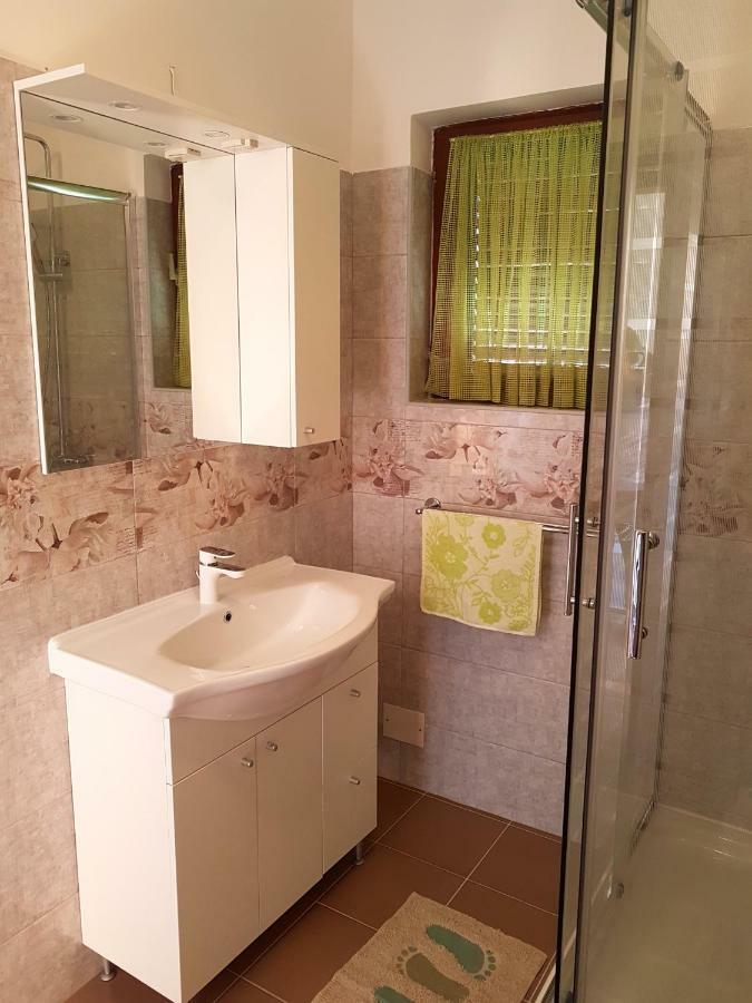 Apartman Broznic Šilo 外观 照片